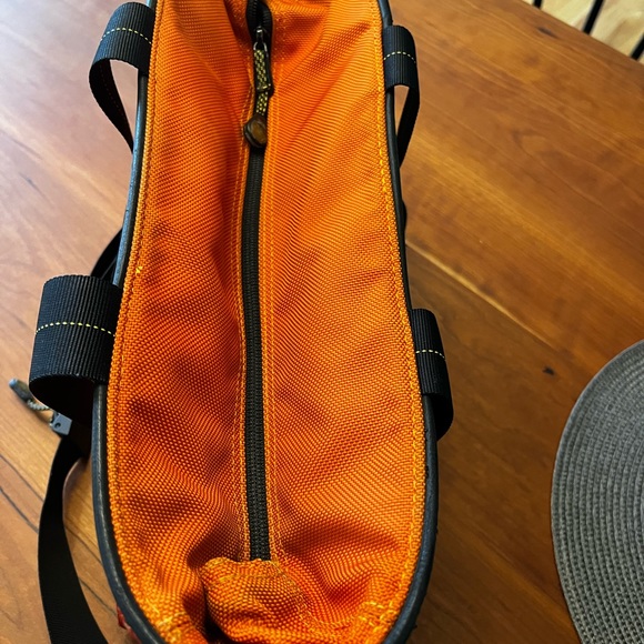 Timbuktu 2 crossbody bag - Picture 3 of 6